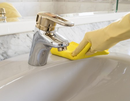 Eco-friendly cleaning products for rugs